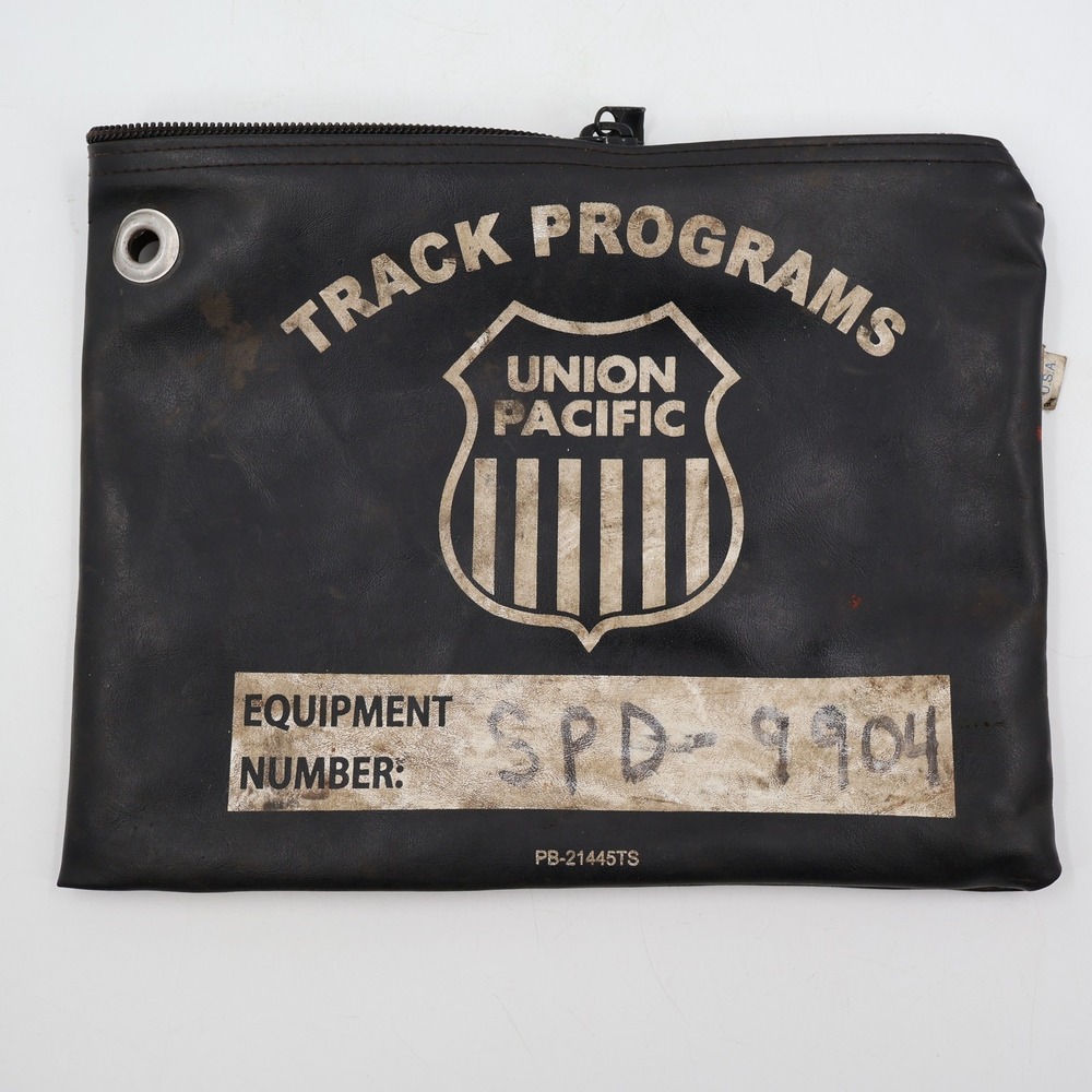 Union Pacific Track Programs Pouch Black Vintage Industrial PB-21445TS